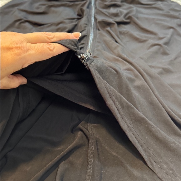City Chic | Ruched Zip Up Draped Skirt in Black Size M Medium 18 - Picture 3 of 15